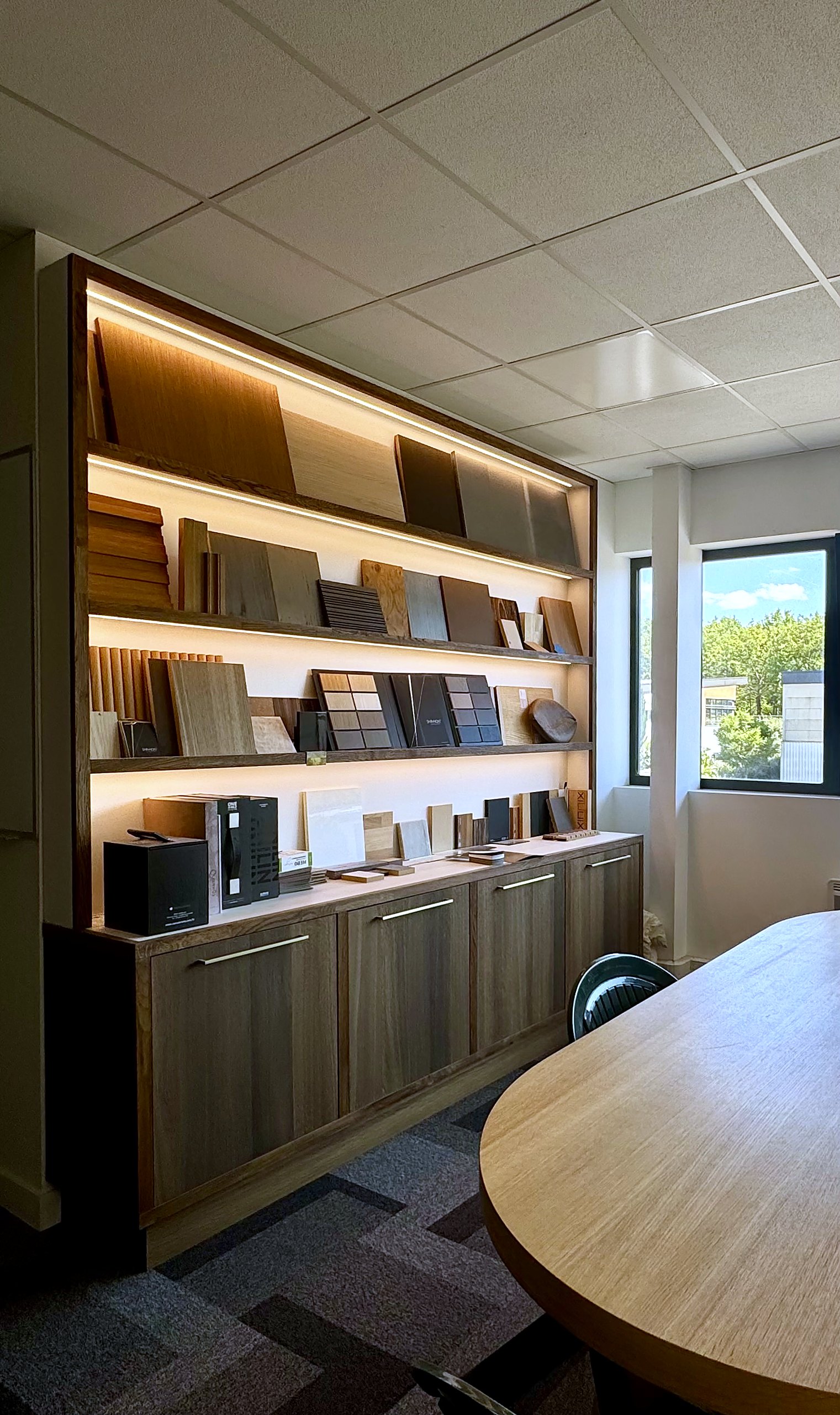Espace de présentation et échantillons de matières